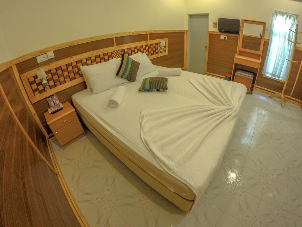 Shadow Palm Hotel Maafushi Kamer foto